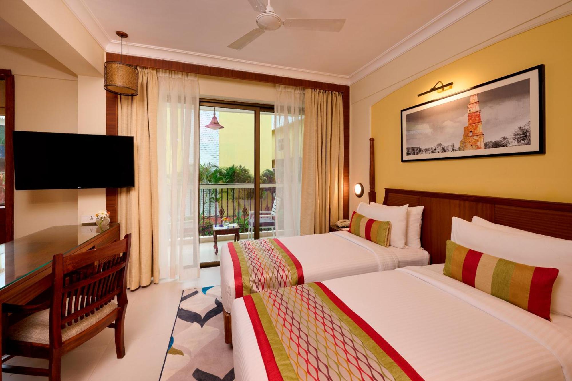 Sea Breeze Sarovar Portico Goa 4*