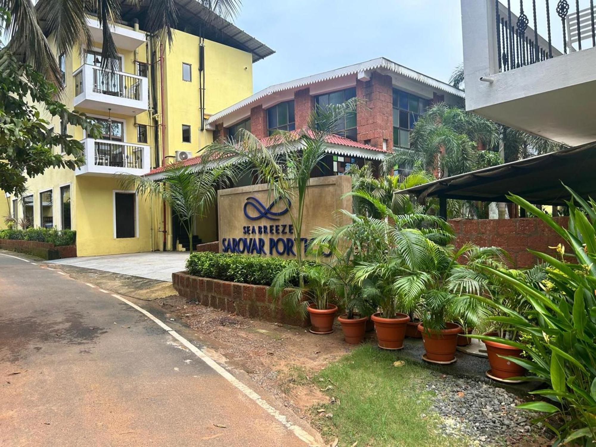 Sea Breeze Sarovar Portico Goa Resort