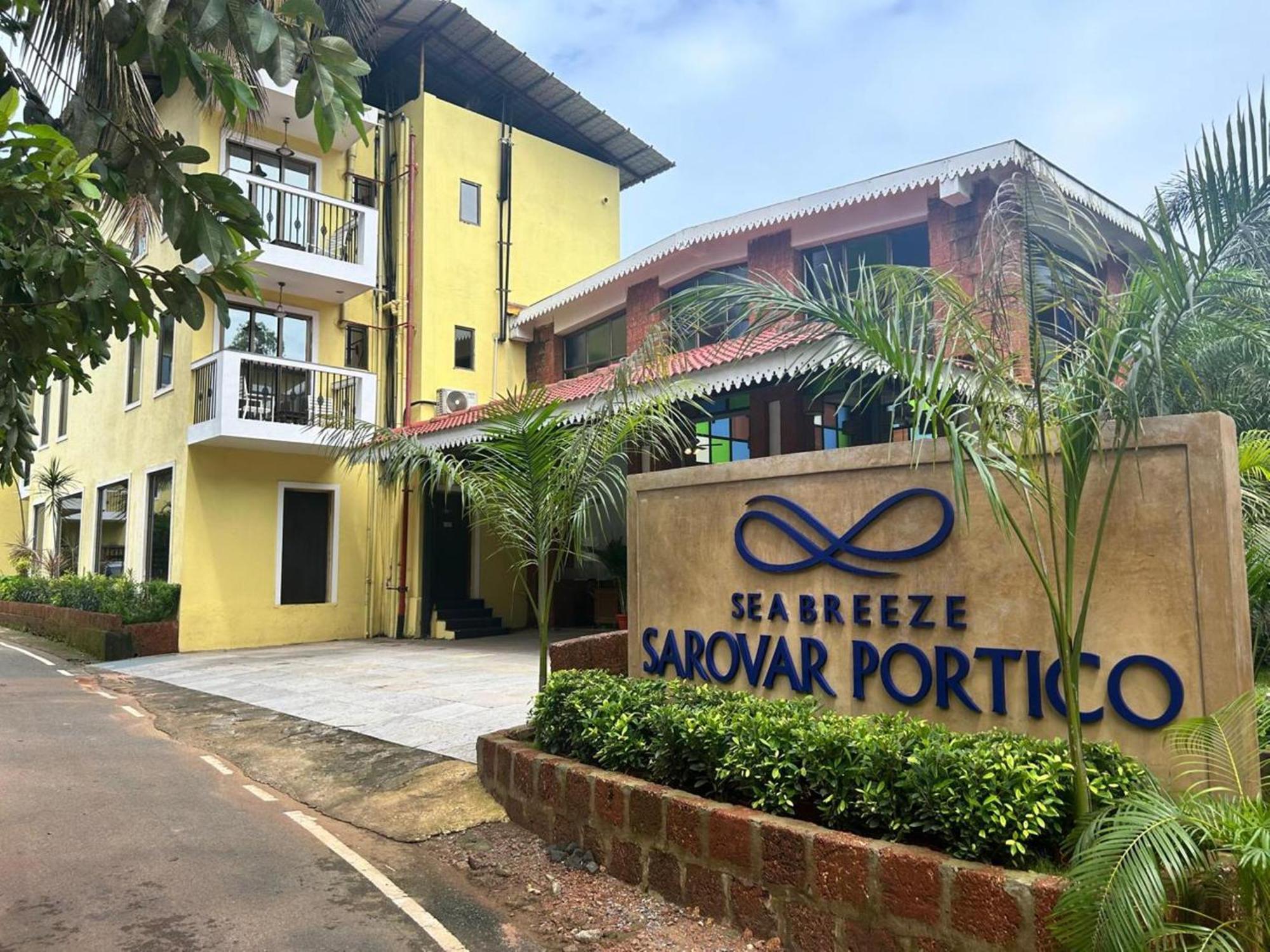 Resort Sea Breeze Sarovar Portico Goa 4*